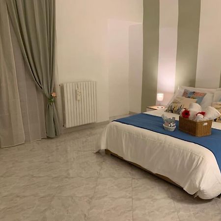 Апартаменты Casa - Torre Dell'Orologio Каноса-ди-Пулья Экстерьер фото